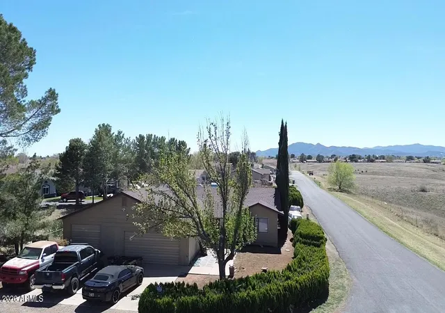 Photo 3 of Single family home for sale at 5351 N Wickiup Rd, Prescott Valley, AZ 86314 | MLS# 7002559 | Listing updated on 2026-04-18