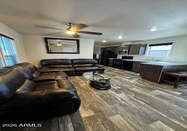 Photo 3 of Manufactured home for sale at 8615 E Main St #B37, Mesa, AZ 85207 | MLS# 7007405 | Listing updated on 2026-04-01