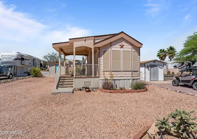 2nd image of 21300 W Outlaw Dr, Congress, AZ 85332 | MLS# 7003830