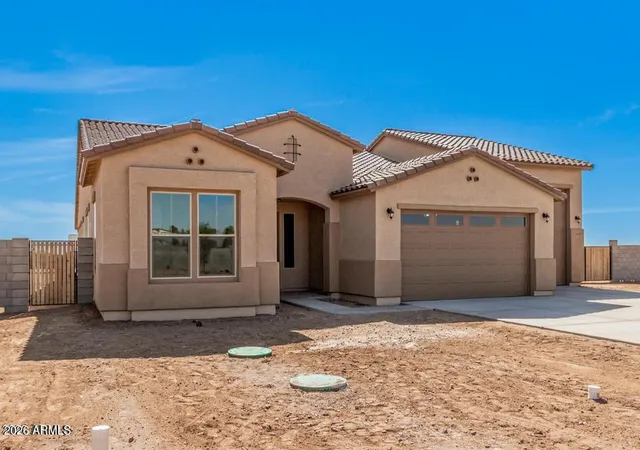 Photo 3 of Single family home for sale at 24335 W Duane Ln, Wittmann, AZ 85361 | MLS# 7002464 | Listing updated on 2026-09-08