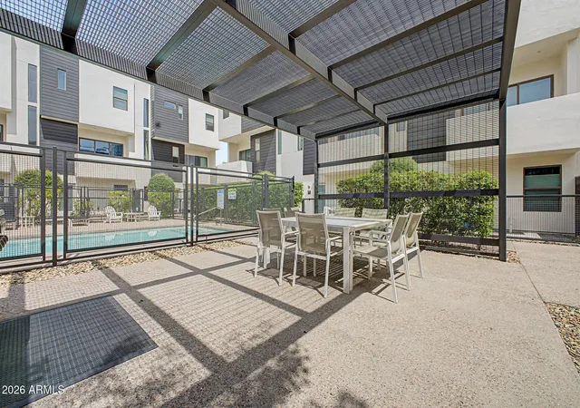 Homes for sale in Phoenix, AZ | 325 E Coronado Rd #20, Phoenix, AZ 85004 | MLS# 7012697