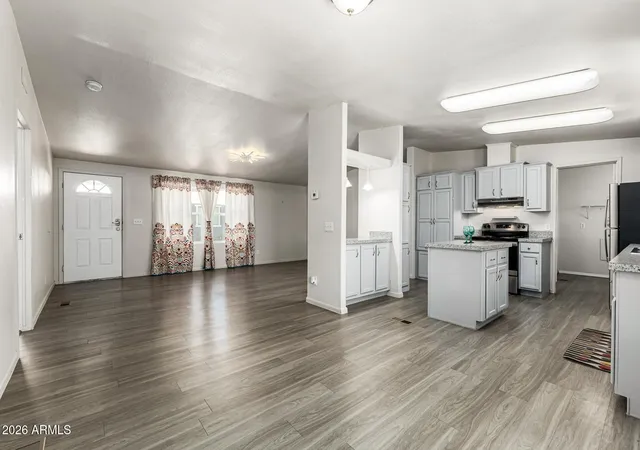 Photo 1 of Manufactured home for sale at 2200 N Delaware Dr #69, Apache Junction, AZ 85120 | MLS# 7006494 | Listing updated on 2026-09-19