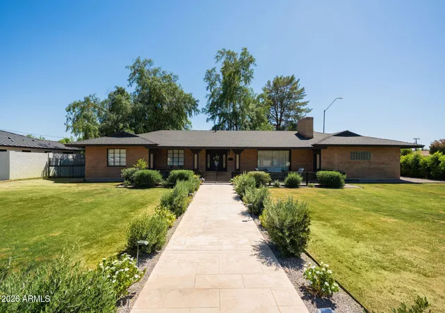 1st image of 547 W Orangewood Ave, Phoenix, AZ 85021 | MLS# 7014696