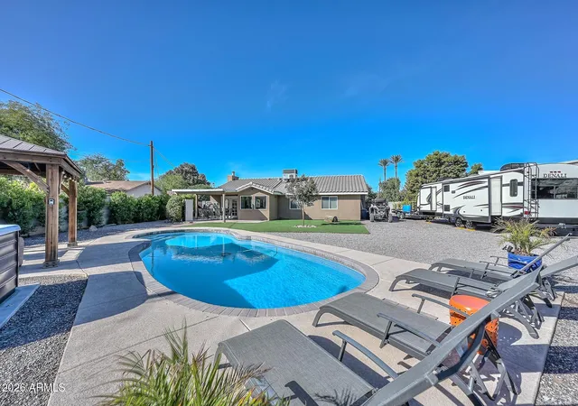 1st image of 3043 N 34th St, Phoenix, AZ 85018 | MLS# 7003555