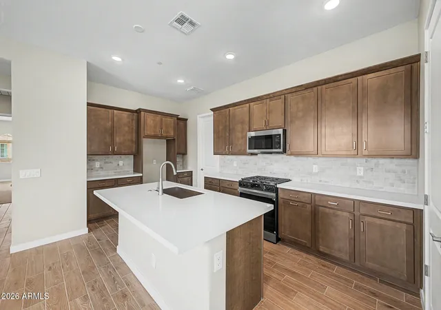 2nd image of 5606 N 205th Dr, Buckeye, AZ 85396 | MLS# 7058898