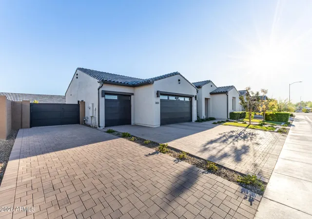 4th image of 4423 W Park View Ln, Glendale, AZ 85310 | MLS# 7004349