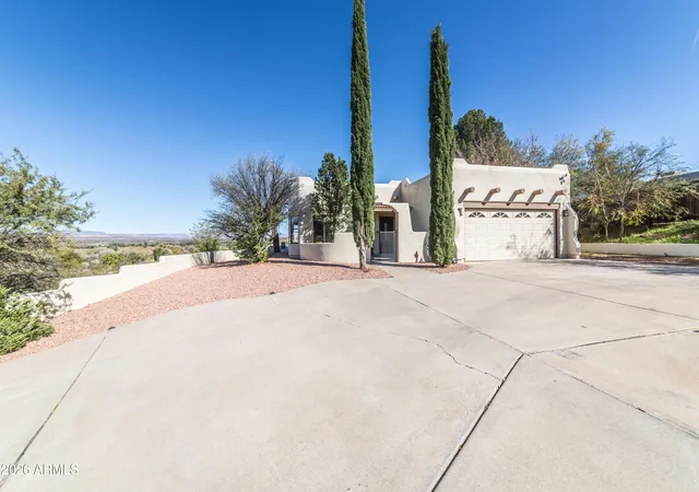 Photo 1 of Single family home for sale at 1927 S Cayuse Trl, Cottonwood, AZ 86326 | MLS# 7003765 | Listing updated on 2026-08-23