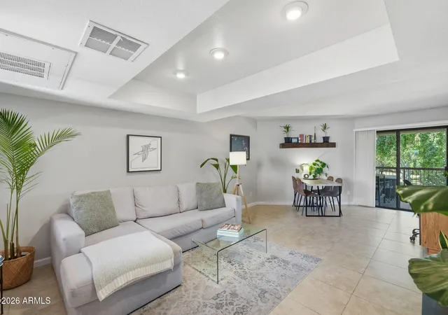 Listing Photo 4 - Condo for sale in building located at 9355 N 91St St, Scottsdale, AZ 85258 - Unit #231