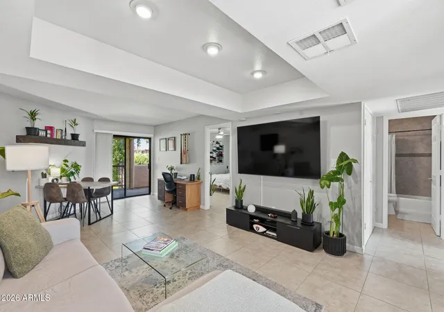 Listing Photo 5 - Condo for sale in building located at 9355 N 91St St, Scottsdale, AZ 85258 - Unit #231
