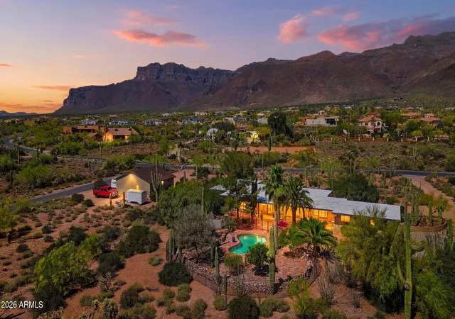 Photo 2 of Single family home for sale at 10685 E Valley View Dr, Gold Canyon, AZ 85118 | MLS# 7004963 | Listing updated on 2026-08-02