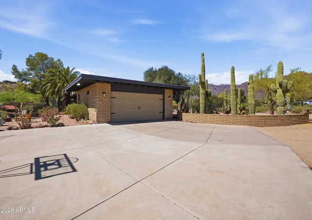 Homes for sale in Gold Canyon, AZ | 10685 E Valley View Dr, Gold Canyon, AZ 85118 | MLS# 7004963