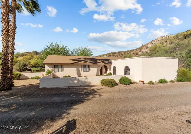 Photo 27 of Single family home for sale at 550 E Bass Rd, Wickenburg, AZ 85390 | MLS# 7003904 | Listing updated on 2026-04-09