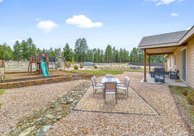 Homes for sale in Flagstaff, AZ | 10418 Lundin Rd, Flagstaff, AZ 86004 | MLS# 7003809