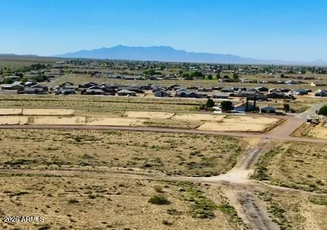 Homes for sale in Kingman, AZ | 10418 N Wood Camp Dr #3776, Kingman, AZ 86401 | MLS# 7003838