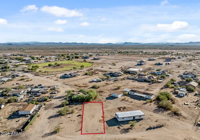 Homes for sale in Wittmann, AZ | 2 E Griffin St, Wittmann, AZ 85361 | MLS# 7004038