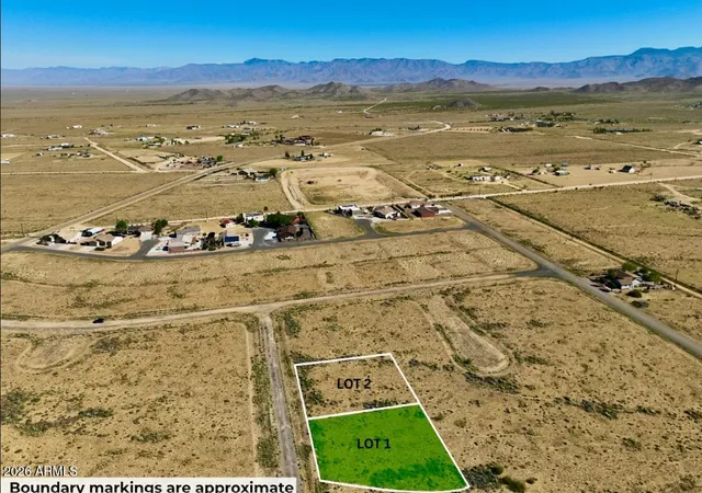 Homes for sale in Kingman, AZ | 10404 N Wood Camp Dr #3775, Kingman, AZ 86401 | MLS# 7004384