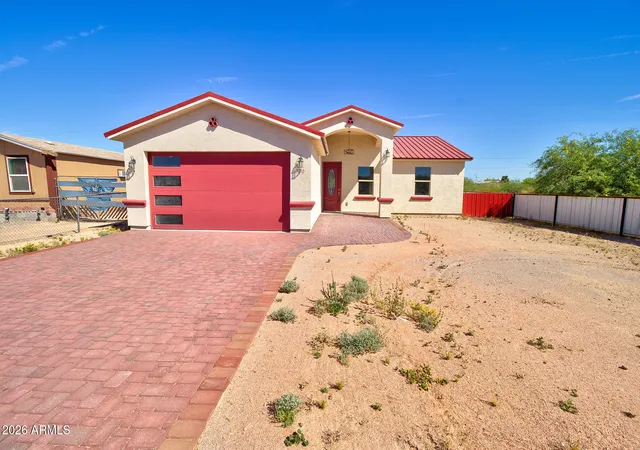 Homes for sale in Eloy, AZ | 3110 W Tollan Dr, Eloy, AZ 85131 | MLS# 7004463
