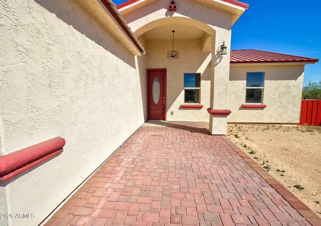 Homes for sale in Eloy, AZ | 3110 W Tollan Dr, Eloy, AZ 85131 | MLS# 7004463