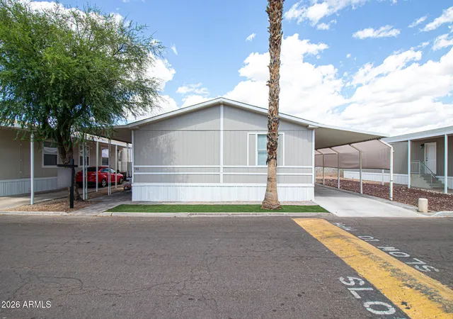 Homes for sale in Glendale, AZ | 8601 N 71st Ave #43, Glendale, AZ 85301 | MLS# 7006845
