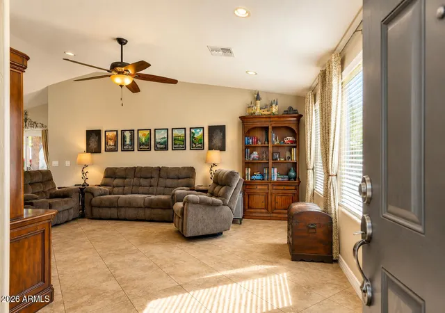 Homes for sale in Gilbert, AZ | 2185 E Hazeltine Wy, Gilbert, AZ 85298 | MLS# 7004702