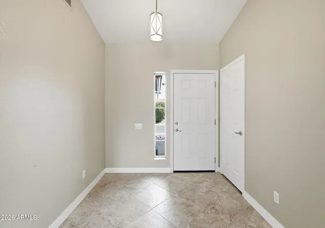 Photo 3 of Sale Pending at 3256 E Rosemonte Dr, Phoenix, AZ 85050 | MLS# 7063961 | Listing updated on 2026-09-21