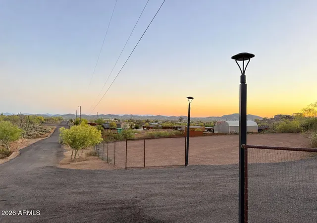 Homes for sale in Phoenix, AZ | 40710 N 12Th St, Phoenix, AZ 85086 | MLS# 7004809