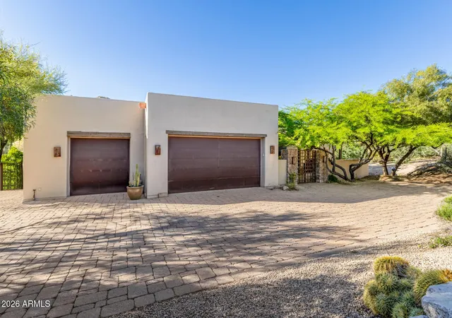 Homes for sale in Carefree, AZ | 2208 N Sagebrush Ln, Carefree, AZ 85377 | MLS# 7006026