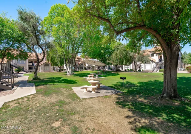 2nd image of 19820 N 13Th Ave, Phoenix, AZ 85027