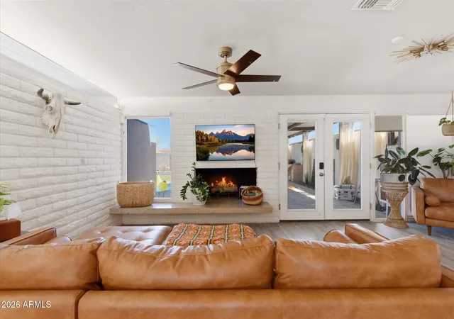 Photo 3 of Sale Pending at 3020 E Wethersfield Rd, Phoenix, AZ 85032 | MLS# 7005280 | Listing updated on 2026-09-03