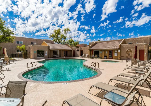 Homes for sale in Phoenix, AZ | 5525 E Thomas Rd #H2, Phoenix, AZ 85018 | MLS# 7008831