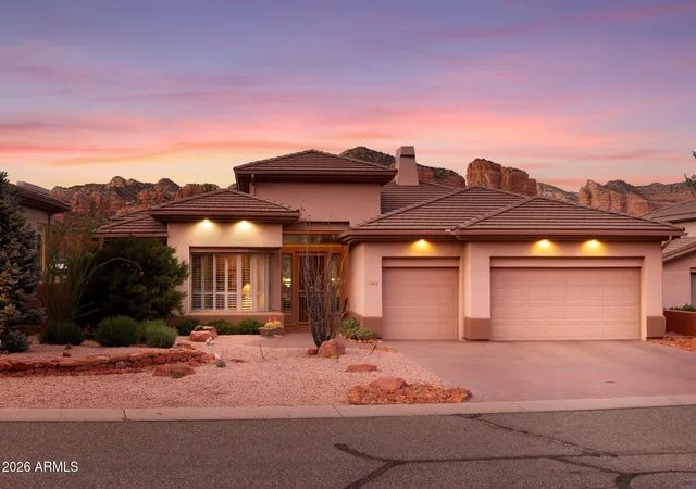 Photo 1 of Single family home for sale at 215 White Tail Dr, Sedona, AZ 86351 | MLS# 7005377 | Listing updated on 2026-09-09