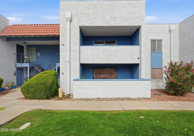 2nd image of 4608 W Maryland Ave #211, Glendale, AZ 85301 | MLS# 7053646