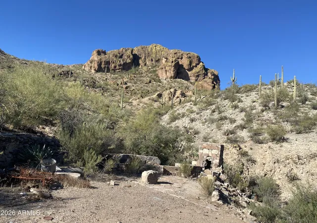 Homes for sale in Morristown, AZ | 37750 S Cow Creek Rd #D, Morristown, AZ 85342 | MLS# 7015838
