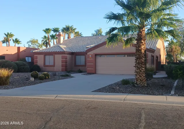 2nd image of 880 W Saint Andrews Dr, Casa Grande, AZ 85122 | MLS# 7008417