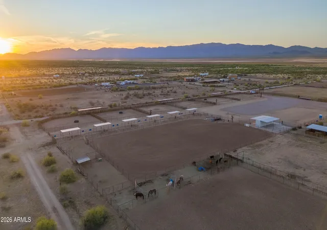 Homes for sale in Aguila, AZ | 00005 N 529th Ave #14, Aguila, AZ 85320 | MLS# 7006357