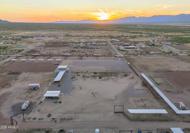 Homes for sale in Aguila, AZ | 00001 N 528th Ave #14, Aguila, AZ 85320 | MLS# 7006352