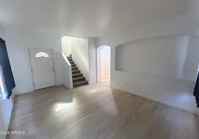 4th image of 5812 S 10Th Dr, Phoenix, AZ 85041 | MLS# 7005794