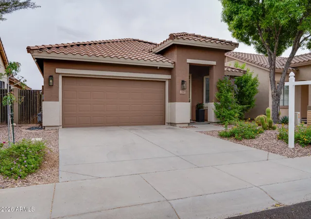 Homes for sale in Phoenix, AZ | 2557 W Bisbee Wy, Phoenix, AZ 85086 | MLS# 7005970