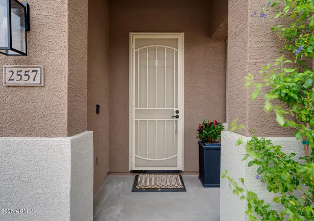Homes for sale in Phoenix, AZ | 2557 W Bisbee Wy, Phoenix, AZ 85086 | MLS# 7005970