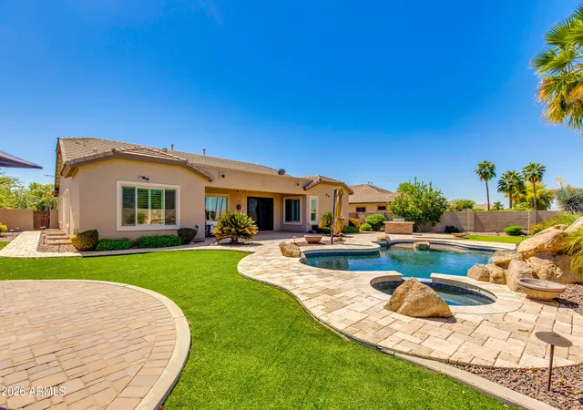 1st image of 7718 N 84th Ln, Glendale, AZ 85305 | MLS# 7010192