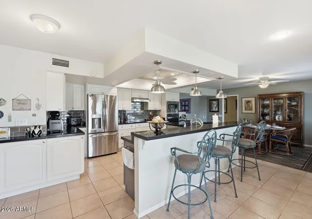 5th image of 20013 N Willowcreek Cir, Sun City, AZ 85373 | MLS# 7051012
