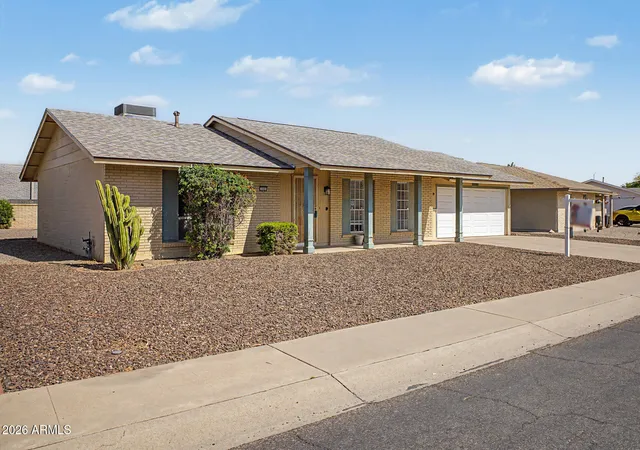 Photo 3 of Sale Pending at 10803 W Camelot Cir, Sun City, AZ 85351 | MLS# 7007686 | Listing updated on 2026-07-09