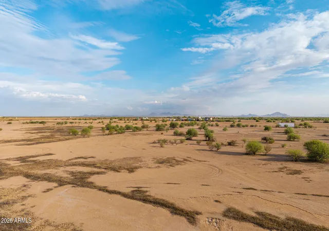 Photo 3 of Land for sale at 0 W Pony Cir Rd #185, Arizona City, AZ 85123 | MLS# 7006227 | Listing updated on 2026-04-01