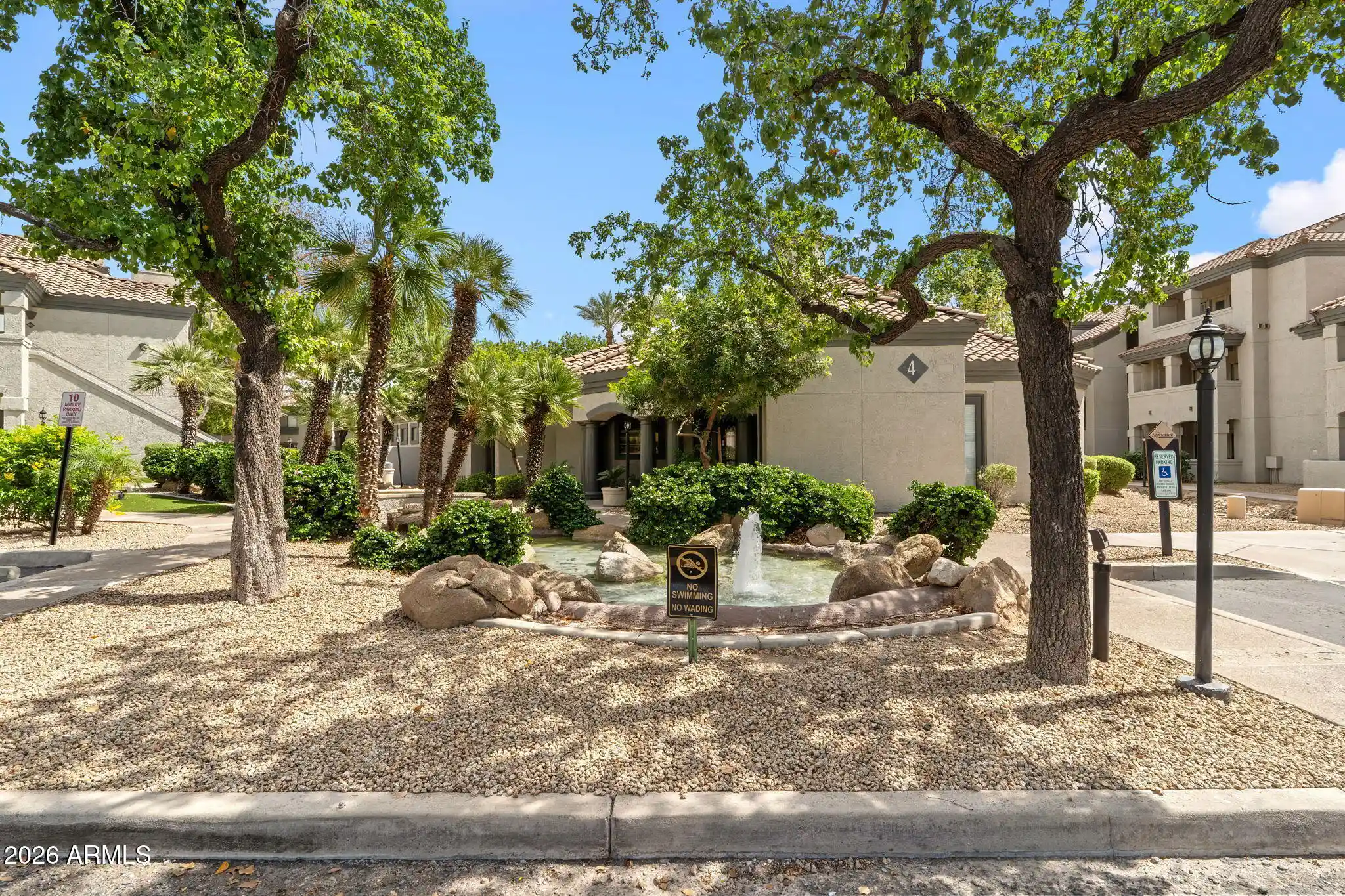 Listing Photo 2 - Condo for sale in 15095 N Thompson Peak Pkwy located at 15095 N Thompson Peak Pkwy, Scottsdale, AZ 85260 - Unit #2023