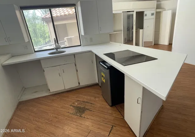 3rd image of 10301 N 70th St #202, Paradise Valley, AZ 85253 | MLS# 7006959