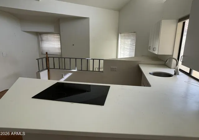 4th image of 10301 N 70th St #202, Paradise Valley, AZ 85253 | MLS# 7006959