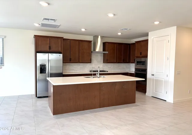 3rd image of 337 E Lindo Ln, San Tan Valley, AZ 85140 | MLS# 7006618
