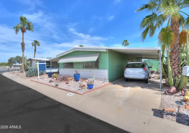Photo 3 of Manufactured home for sale at 2172 N Cajeme Ave #327, Casa Grande, AZ 85122 | MLS# 7008359 | Listing updated on 2026-07-17