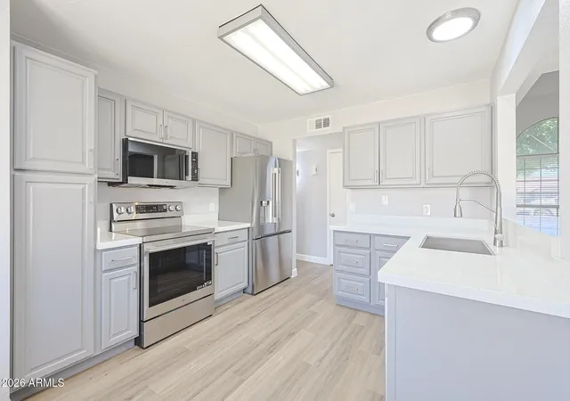 Photo 4 of Sale Pending at 6675 N 84th Drive, Glendale, AZ 85305 | MLS# 7031471 | Listing updated on 2026-07-23
