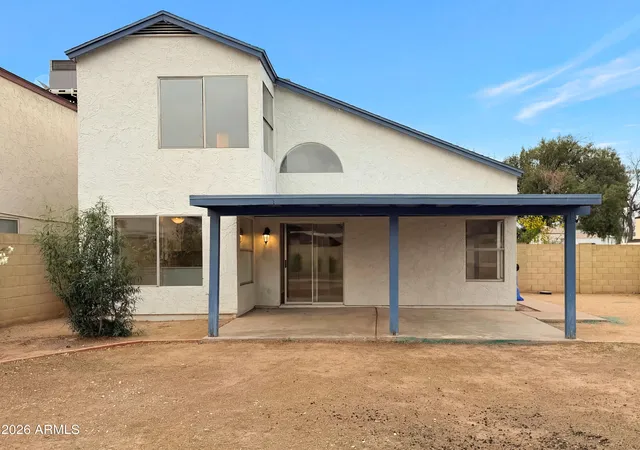 Photo 4 of Single family home for sale at 4058 W Chama Dr, Glendale, AZ 85310 | MLS# 7006687 | Listing updated on 2026-09-25